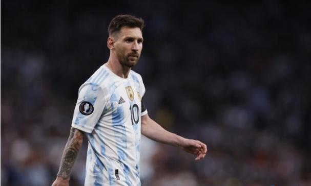 口碑最好的十大电竞椅品牌：智能设计与舒适体验的完美结合